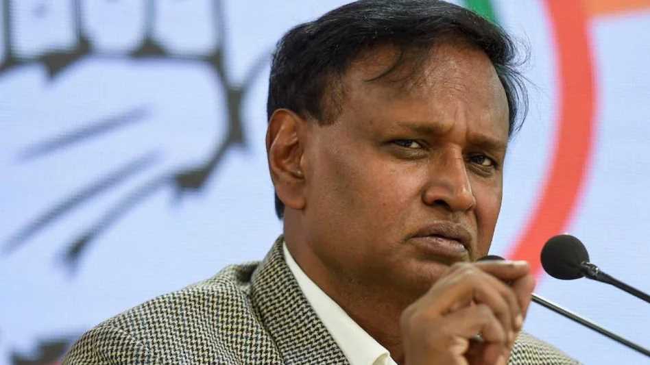 नई संसद में गांधी-अंबेडकर की तस्वीर लगाए सरकार, नहीं तो 26 जून को करेंगे प्रदर्शन : उदित राज